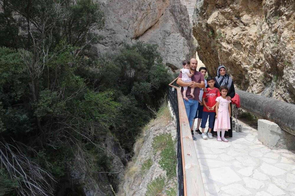 Saklı kalmış cennet, görenleri cezbediyor