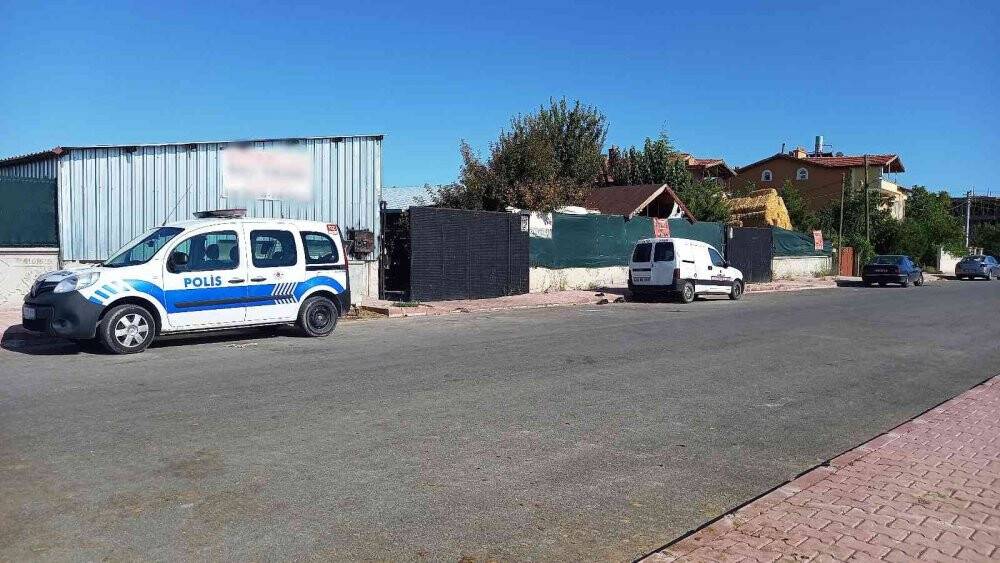 Tüp bayisinde, tüpten sızan gaz sıkışarak parladı