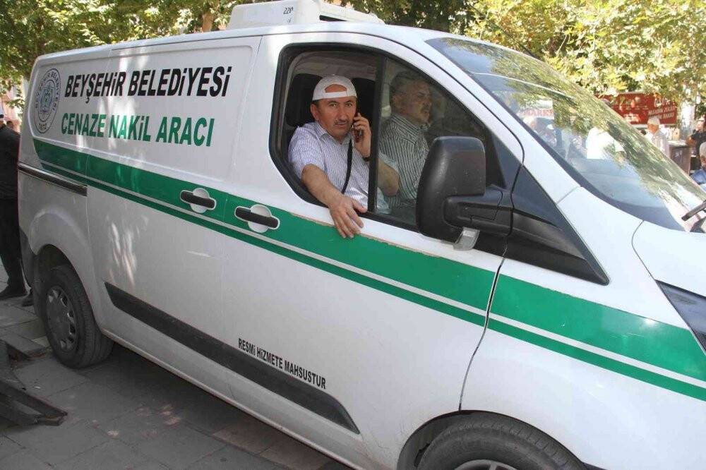 Konya’da cinayete kurban giden harita mühendisi fırıncı toprağa verildi