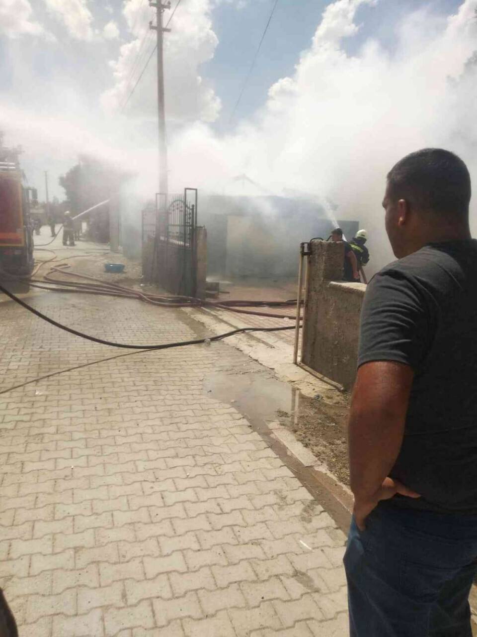 Konya’da tüp patlayan ev kullanılamaz hale geldi