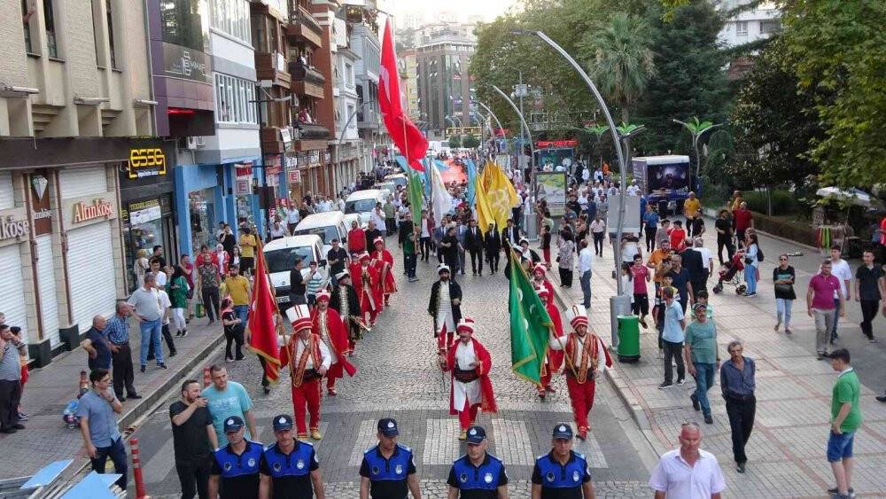 ­ Rize’nin Fethi’nin 561’inci yılı kutlandı