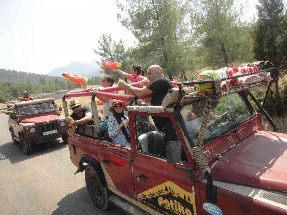 Safari turları ne kadar güvenli, şoförler konuştu