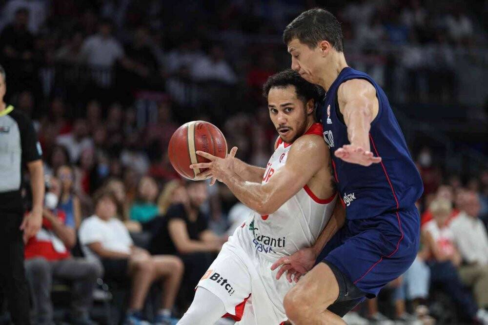 FIBA 2023 Dünya Kupası Elemeleri: Türkiye: 72 - Sırbistan: 79