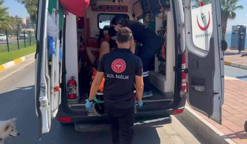 Kendisi için bıçaklanan sahibine köpekten duygulandıran vefa