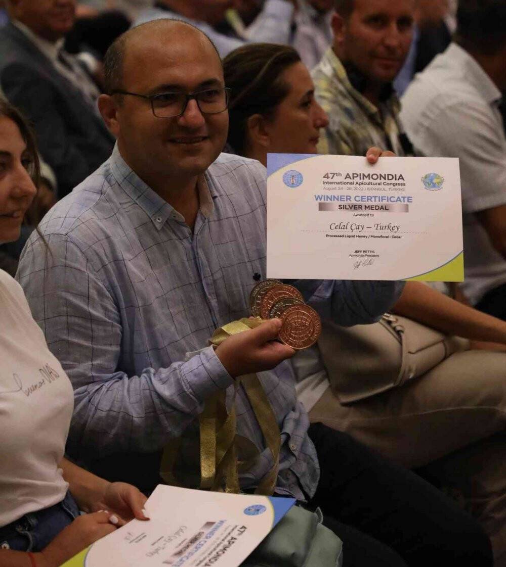 Dünya Arıcılık Kongresi Apimondia’da, Türkiye, dünya ikincisi