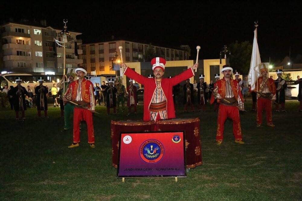 Jandarma Genel Komutanlığı Mehteran Birliği’nden konser