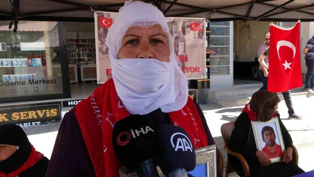 Annelerin evlat nöbeti 71. haftaya girdi