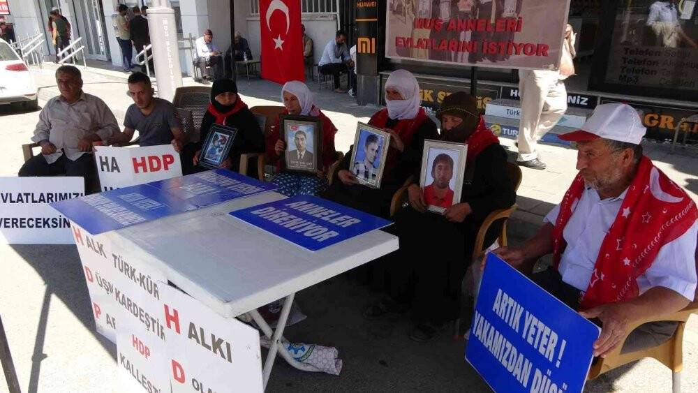 Annelerin evlat nöbeti 71. haftaya girdi