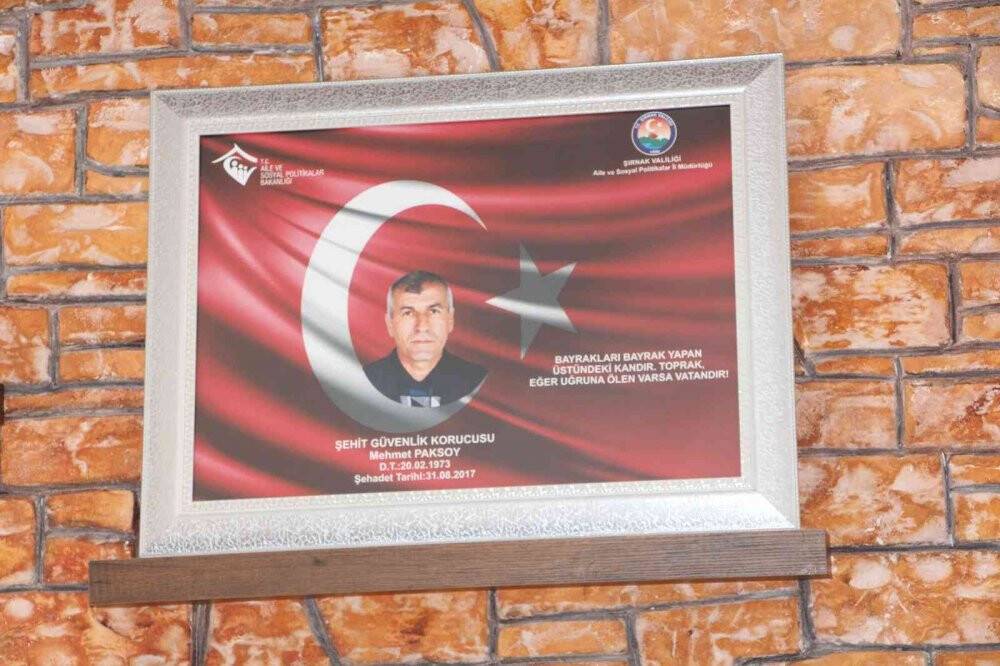 Teröristler tarafından 5 yıl önce şehit edilen Mehmet Paksoy mezarı başında anıldı
