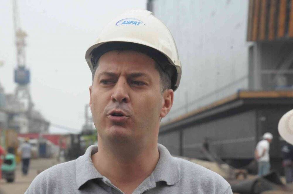 Yalova’da kendi sınıfında dünyada tek denizaltı havuzu denize indirildi