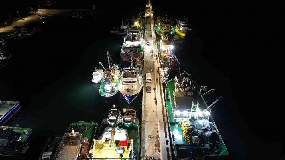 Yalovalı balıkçılar dualarla denize açıldı