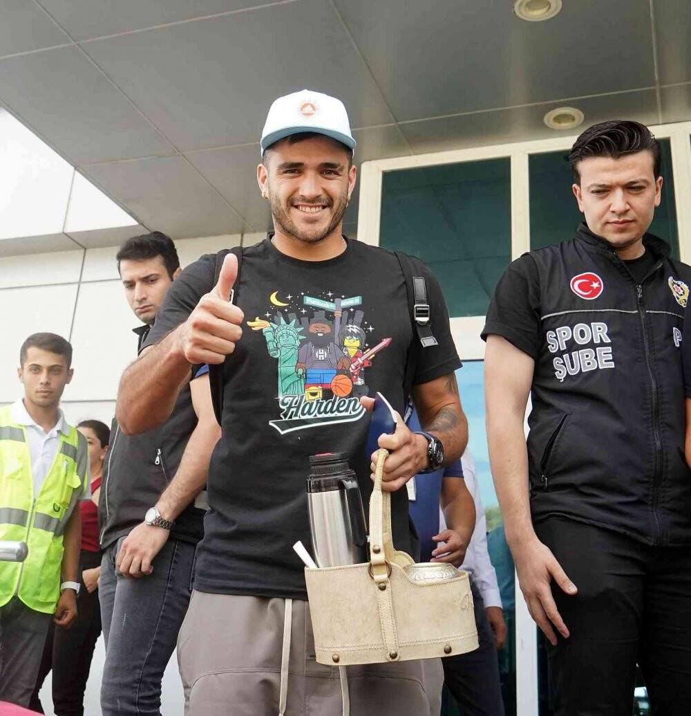 Maxi Gomez, Trabzonspor için İstanbul’da