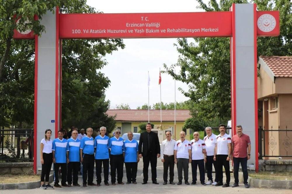 60 yaş ve üstü yetişkin gençler bocce şampiyonası