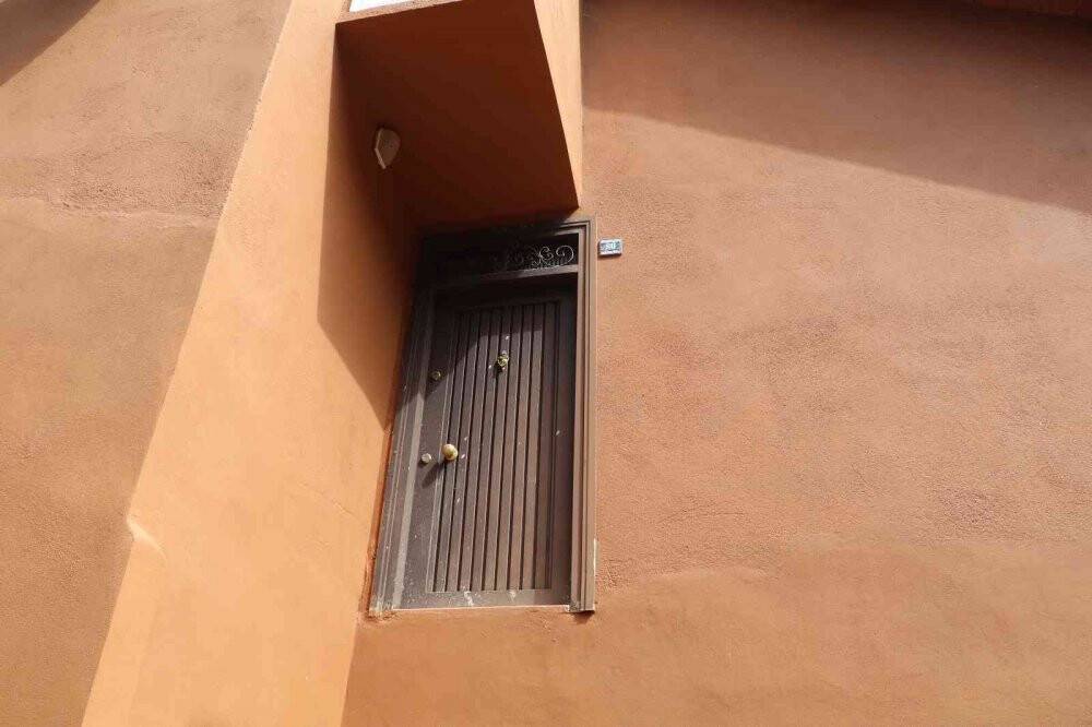 Bu evin kapısını görenler gözlerine inanamıyor