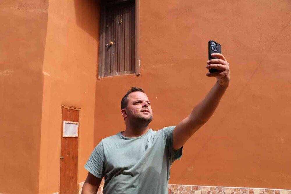 Bu evin kapısını görenler gözlerine inanamıyor