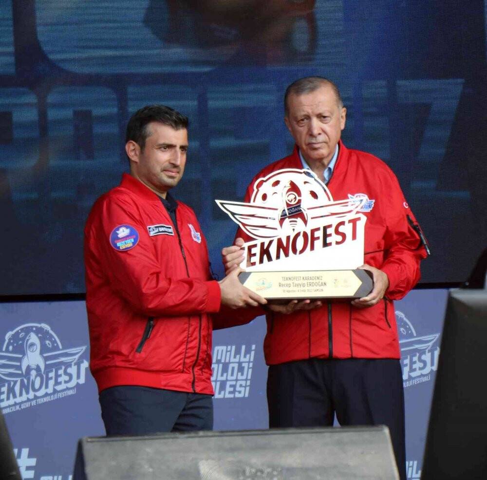 Cumhurbaşkanı Erdoğan: “Her bakımdan güçlü olmak mecburiyetindeyiz, aksi halde bizi Suriye ve Ukrayna’dan beter ederler”