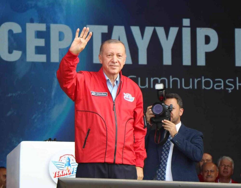 Cumhurbaşkanı Erdoğan: “Her bakımdan güçlü olmak mecburiyetindeyiz, aksi halde bizi Suriye ve Ukrayna’dan beter ederler”