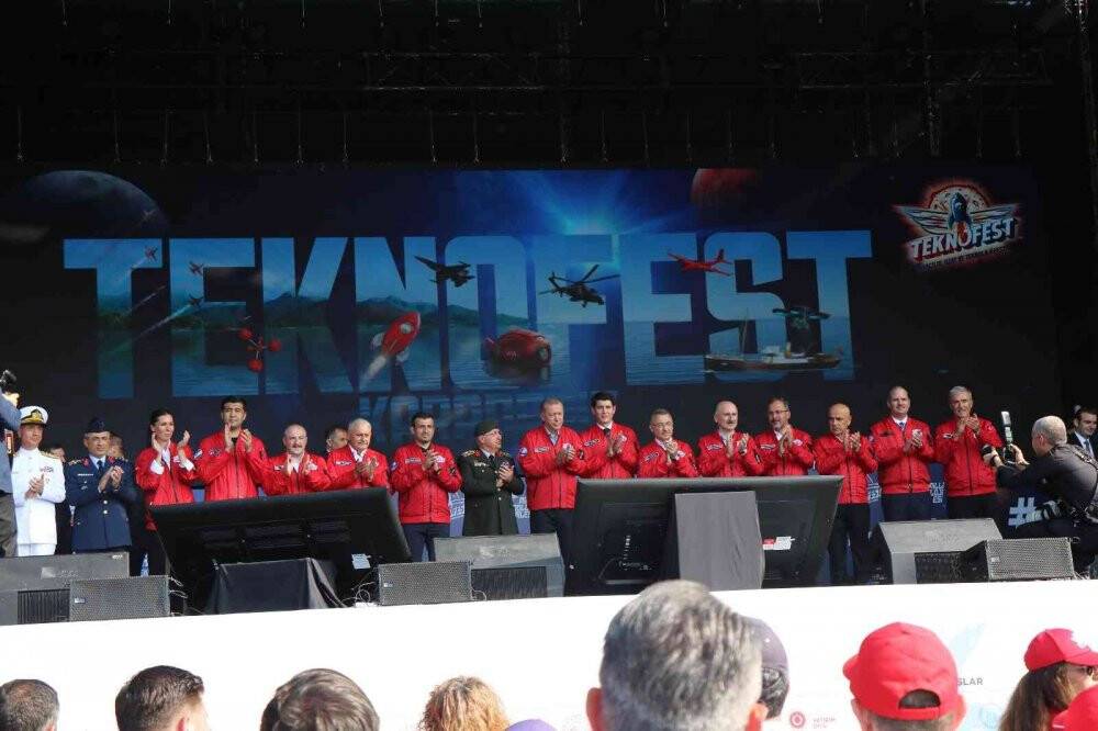 Cumhurbaşkanı Erdoğan: “Her bakımdan güçlü olmak mecburiyetindeyiz, aksi halde bizi Suriye ve Ukrayna’dan beter ederler”