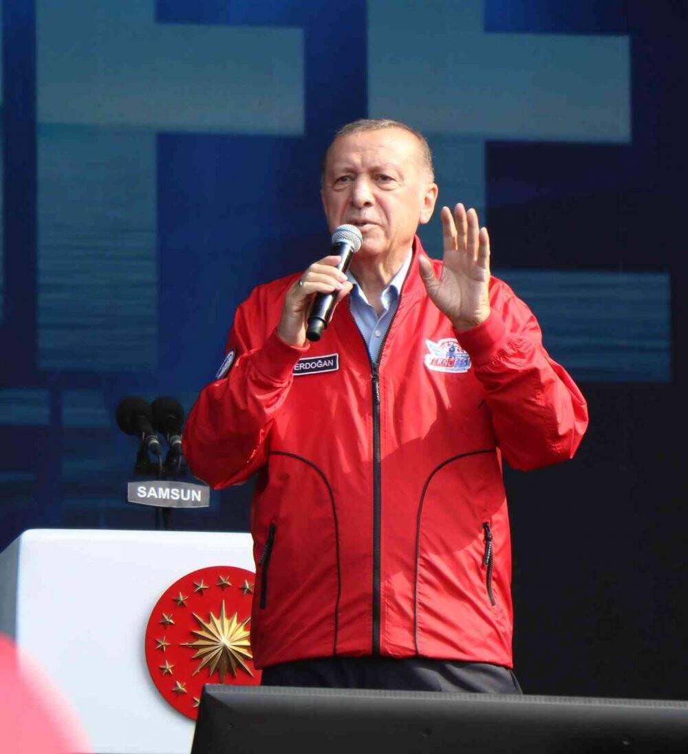 Cumhurbaşkanı Erdoğan: “Her bakımdan güçlü olmak mecburiyetindeyiz, aksi halde bizi Suriye ve Ukrayna’dan beter ederler”