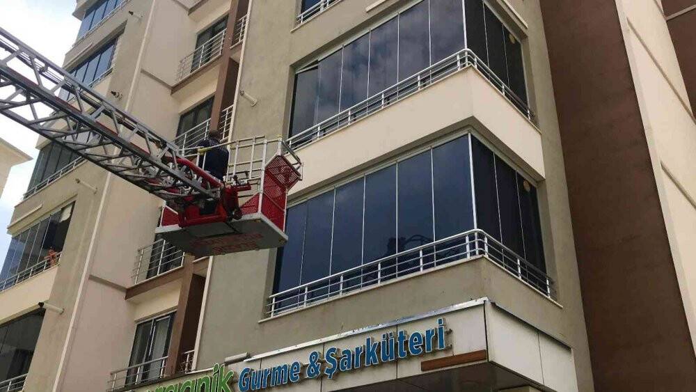 Evden gelen kötü kokular ekipleri harekete geçirdi, gerçek bambaşka çıktı