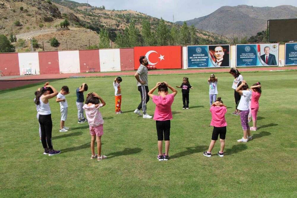 Gümüşhaneli çocuklar ilk kez cimnastik sporuyla tanıştı