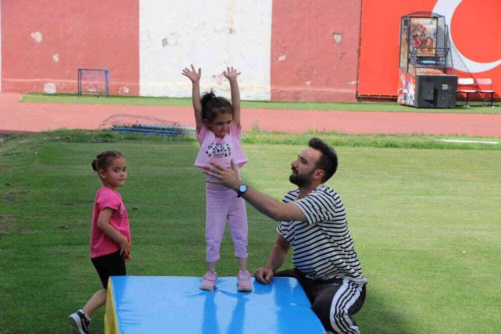 Gümüşhaneli çocuklar ilk kez cimnastik sporuyla tanıştı
