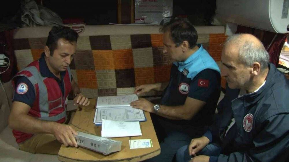 Marmara Denizi ve Büyükçekmece’deki balık halinde denetim