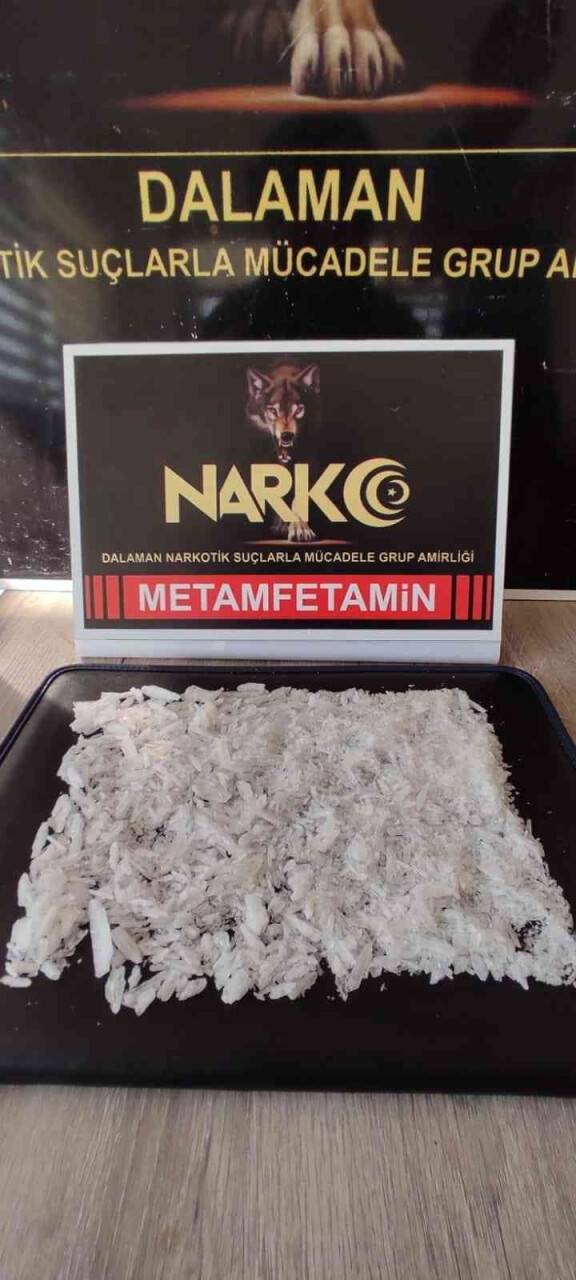 Uyuşturucu taciri 2 kardeş yakalandı