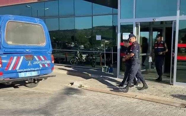 Dolandırdıkları altınları restoranda paylaşan şebekenin 3. ortağı yakalandı