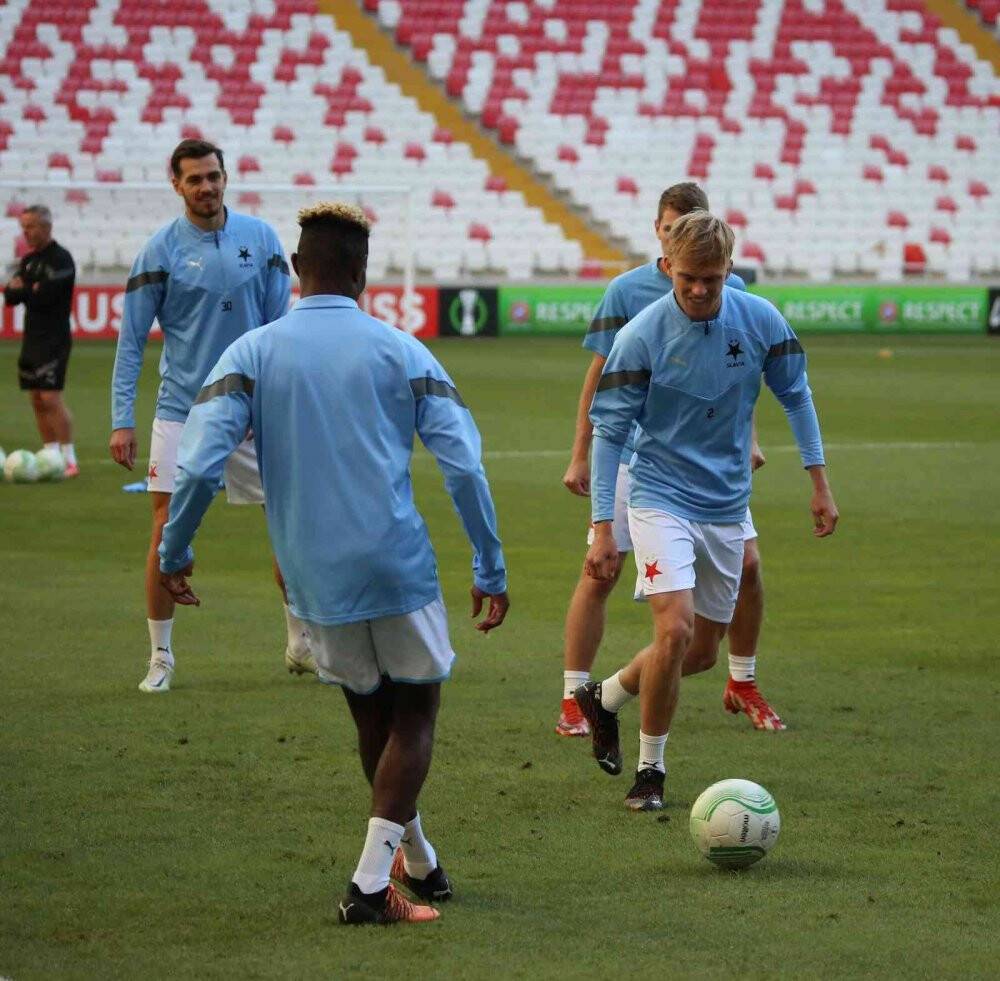 Slavia Prag, Sivasspor maçı hazırlıklarını tamamladı