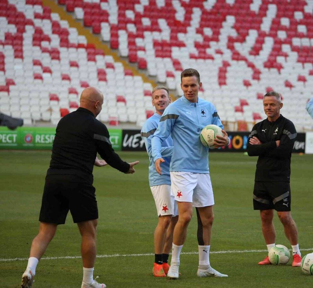Slavia Prag, Sivasspor maçı hazırlıklarını tamamladı