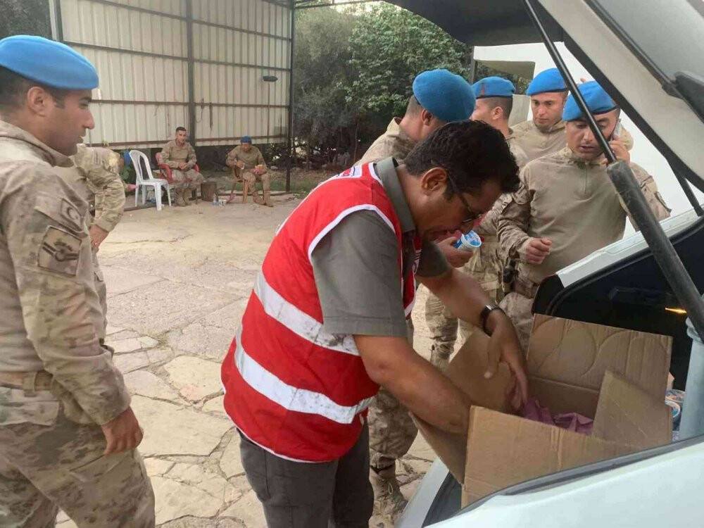 Kızılay’dan Mersin’deki yangın ekiplerine destek