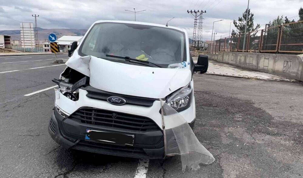 Sarıkamış’ta trafik kazası: 1 yaralı