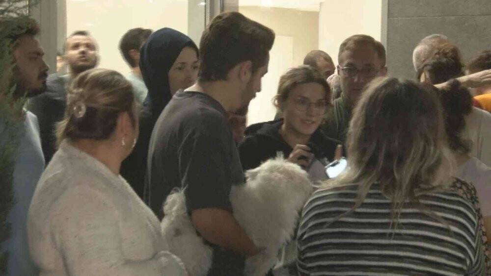 Bayrampaşa’da yangın: Çok sayıda vatandaş mahsur kaldı