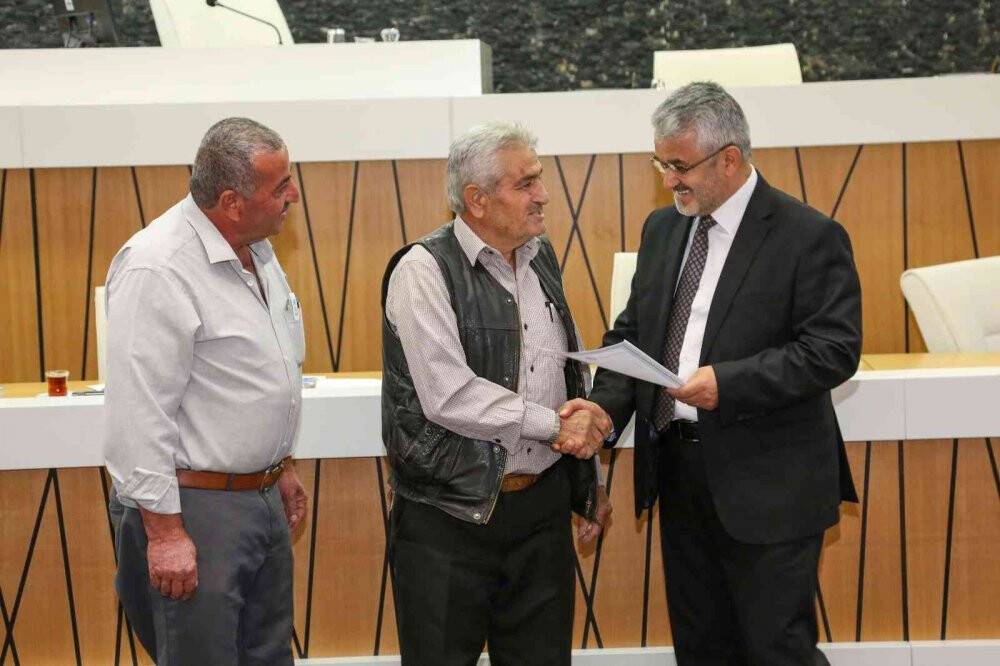 Meram, tapu sevinci yaşamaya devam ediyor