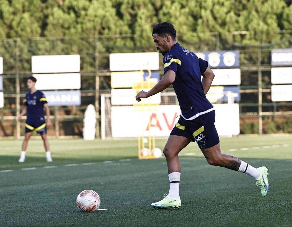 Fenerbahçe, Rennes maçı hazırlıklarına başladı