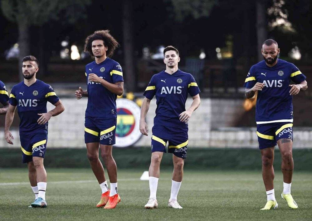 Fenerbahçe, Rennes maçı hazırlıklarına başladı