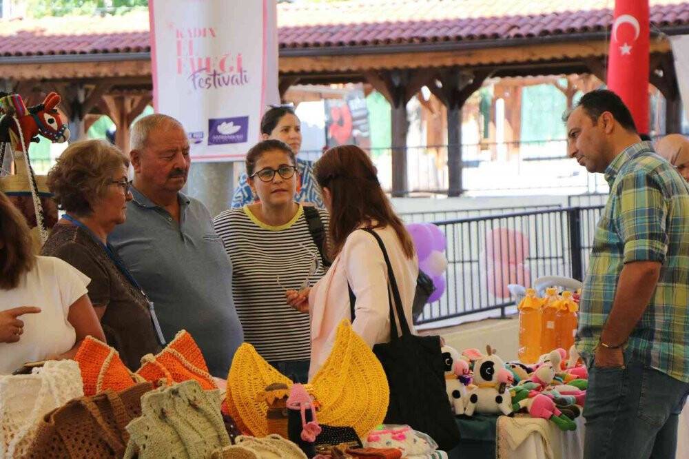 Kadınların emek verdiği ürünler festivalde alıcılarıyla buluşuyor