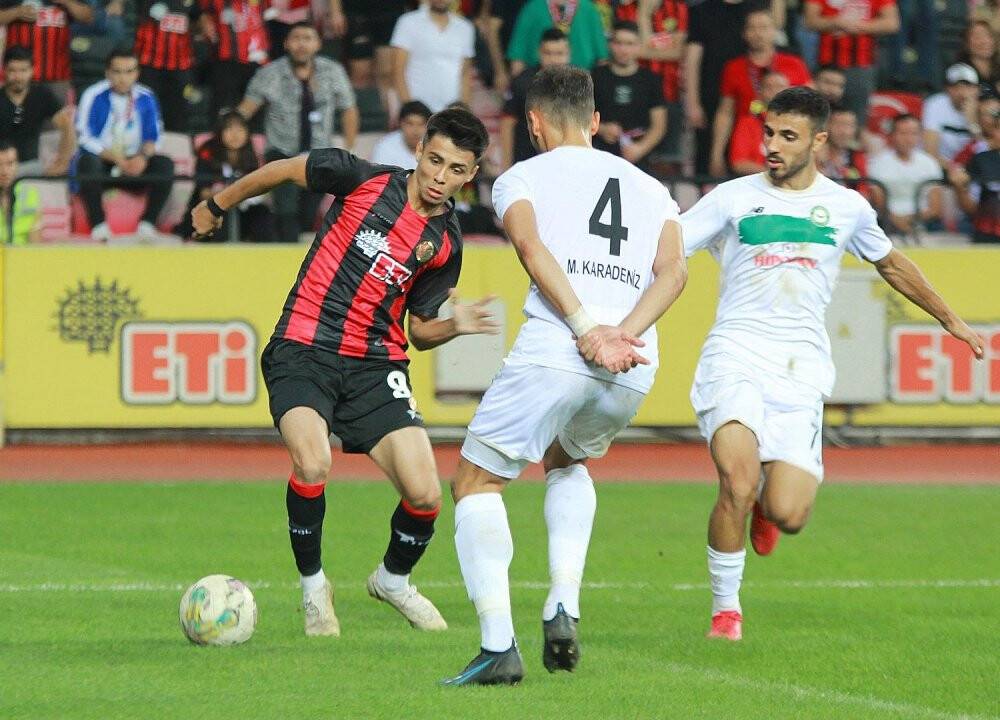 TFF 3. Lig: Eskişehirspor: 0 - 1922 Konyaspor: 3