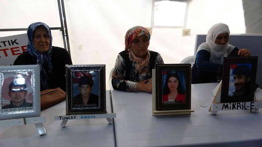 Annelerin direnişi bin 106. gününde devam ediyor