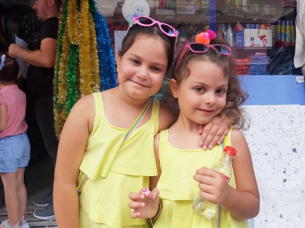 Bulgarların alışveriş listesine kırtasiye ürünleri de eklendi