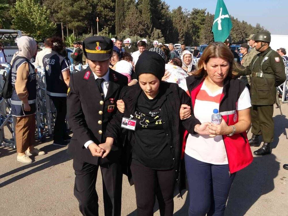 Pençe-Kilit şehidi son yolculuğuna uğurlanıyor