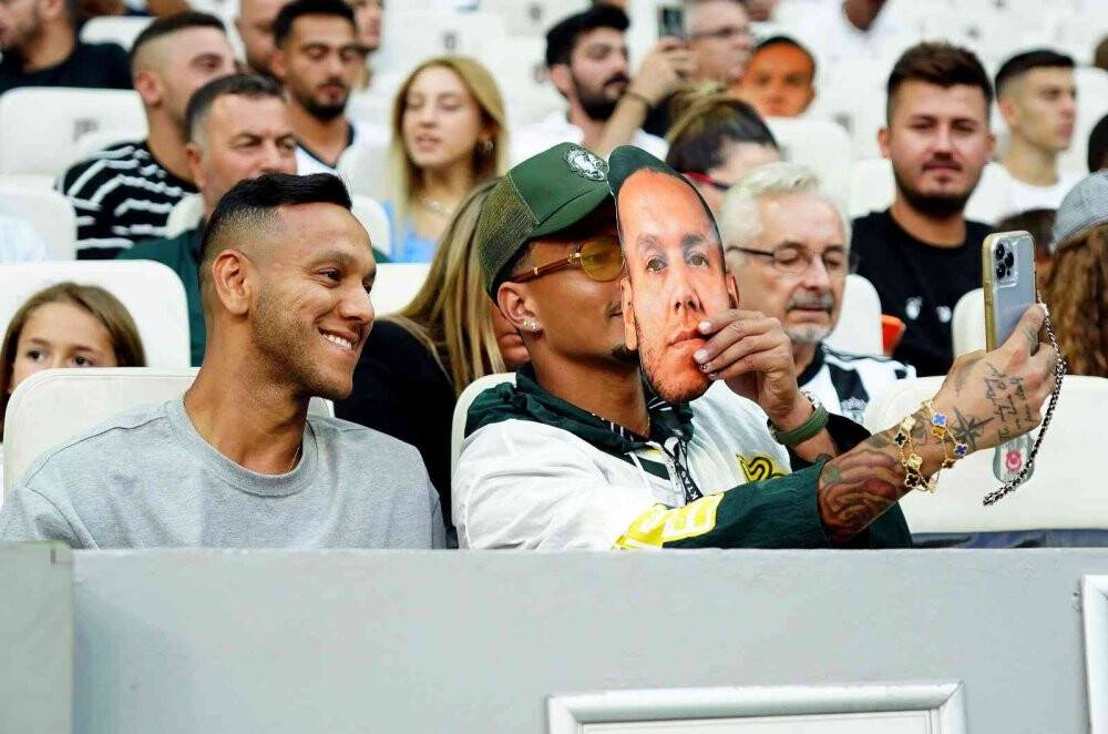 Spor Toto Süper Lig: Beşiktaş: 0 - Medipol Başakşehir: 0 (Maç devam ediyor)