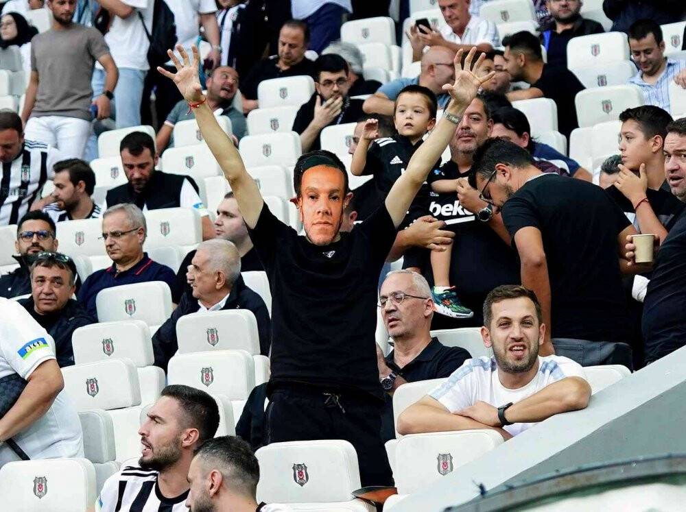 Spor Toto Süper Lig: Beşiktaş: 0 - Medipol Başakşehir: 0 (Maç devam ediyor)