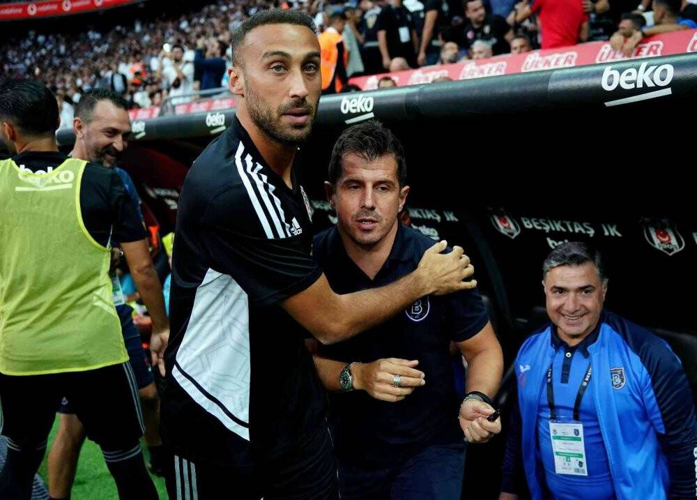 Spor Toto Süper Lig: Beşiktaş: 0 - Medipol Başakşehir: 0 (Maç devam ediyor)
