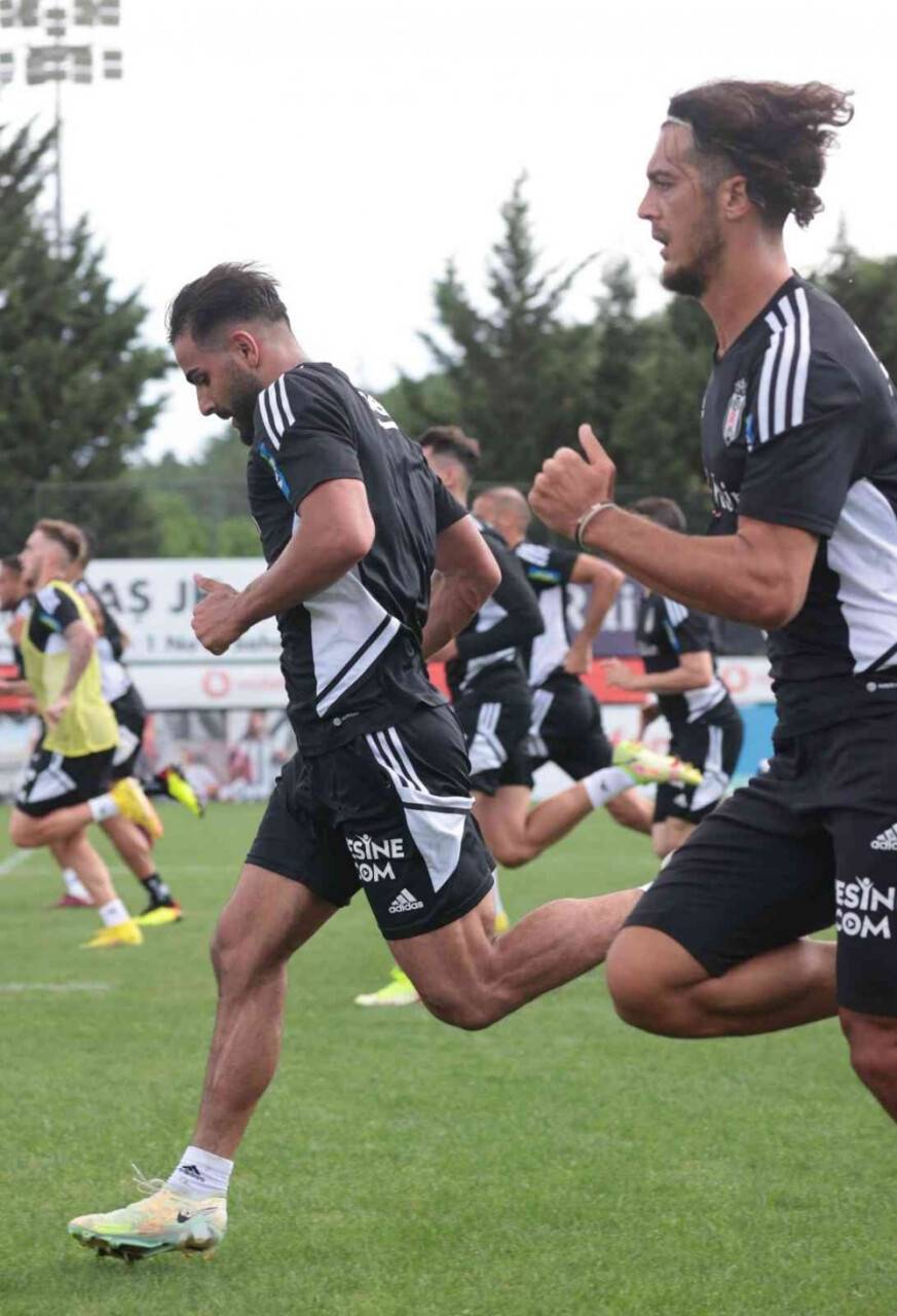 Beşiktaş, kondisyon ve taktik çalıştı