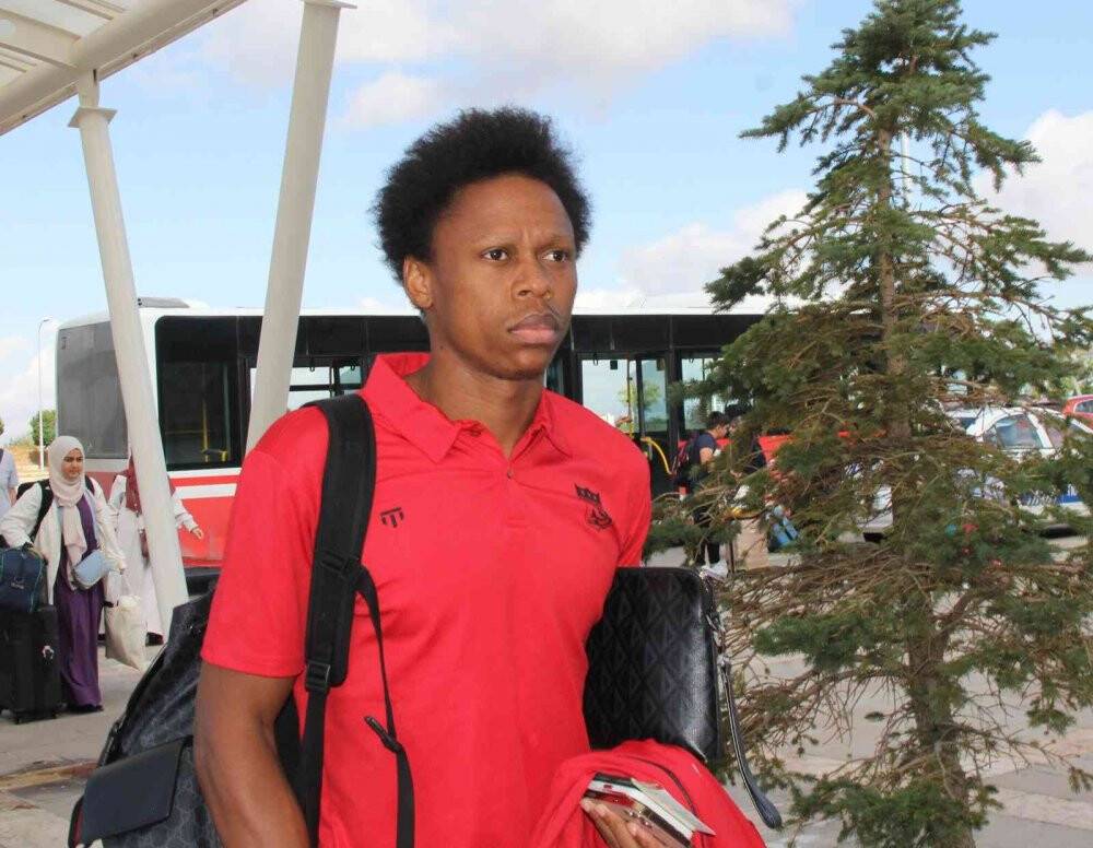 Sivasspor, CFR Cluj maçı için Romanya’ya 7 eksikle gitti