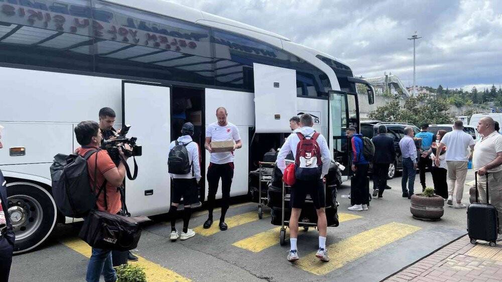 Trabzonspor’un rakibi Kızılyıldız Trabzon’da