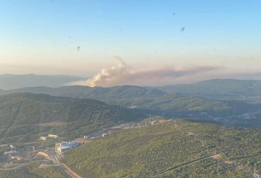 Yangına havadan müdahale başladı
