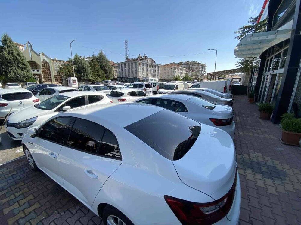 2. el araçlarda bugünden itibaren  6 ay 6 bin kilometre şartı başladı